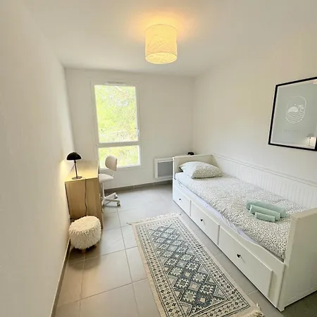 Apartmán Elegant Et Cosy T3 Neuf, Parking *